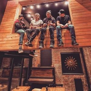 Meet your Posher, Isaac